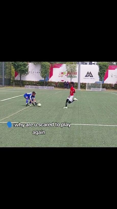 惡劣！這孩子可以終身禁止踢足球了